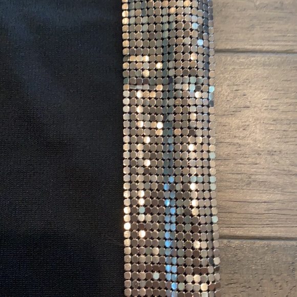 Express Black Pants With Gold Side Stripe Womens Size 3/4 - Picture 8 of 8